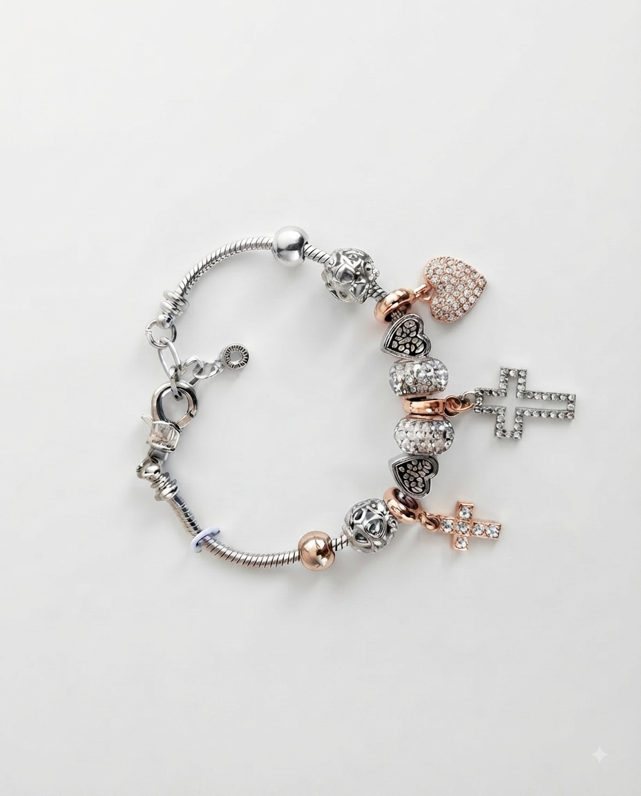 Adrienne Vittadini Pulsera Religiosa Bicolor