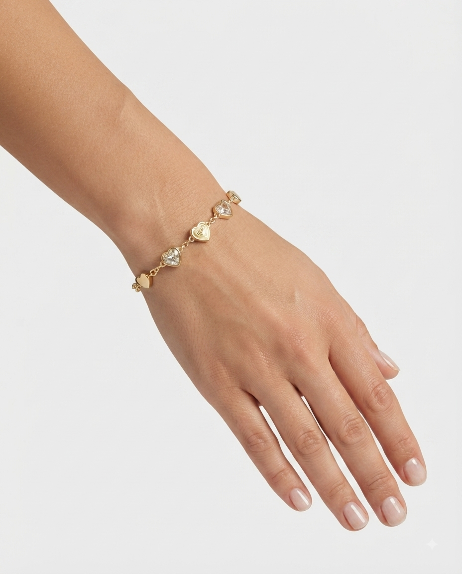 Anne Klein Pulsera Corazones y Cristales Dorada