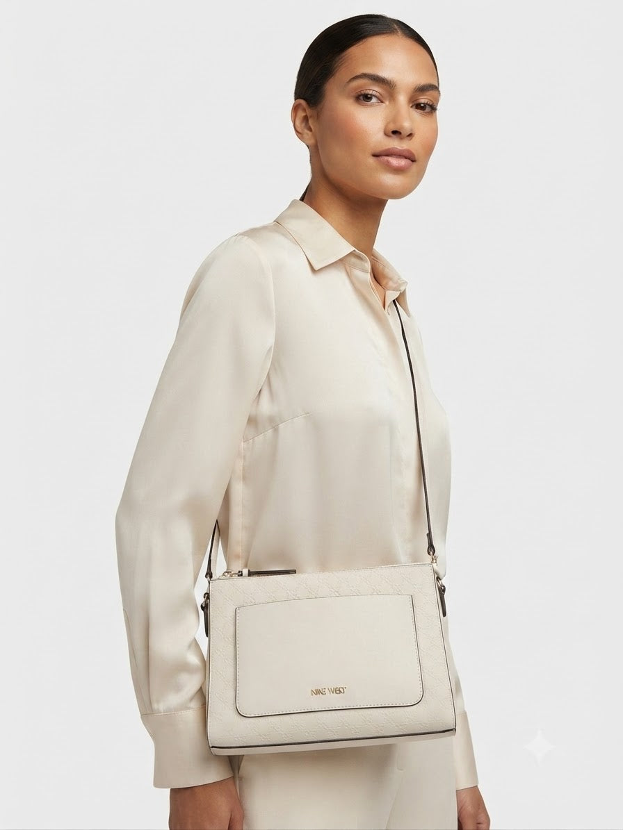 Bolsa Crossbody Nine West Crema con Bolsillo Frontal