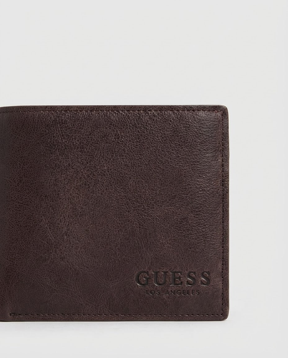 Guess Cartera Bifold para Hombre Color Café
