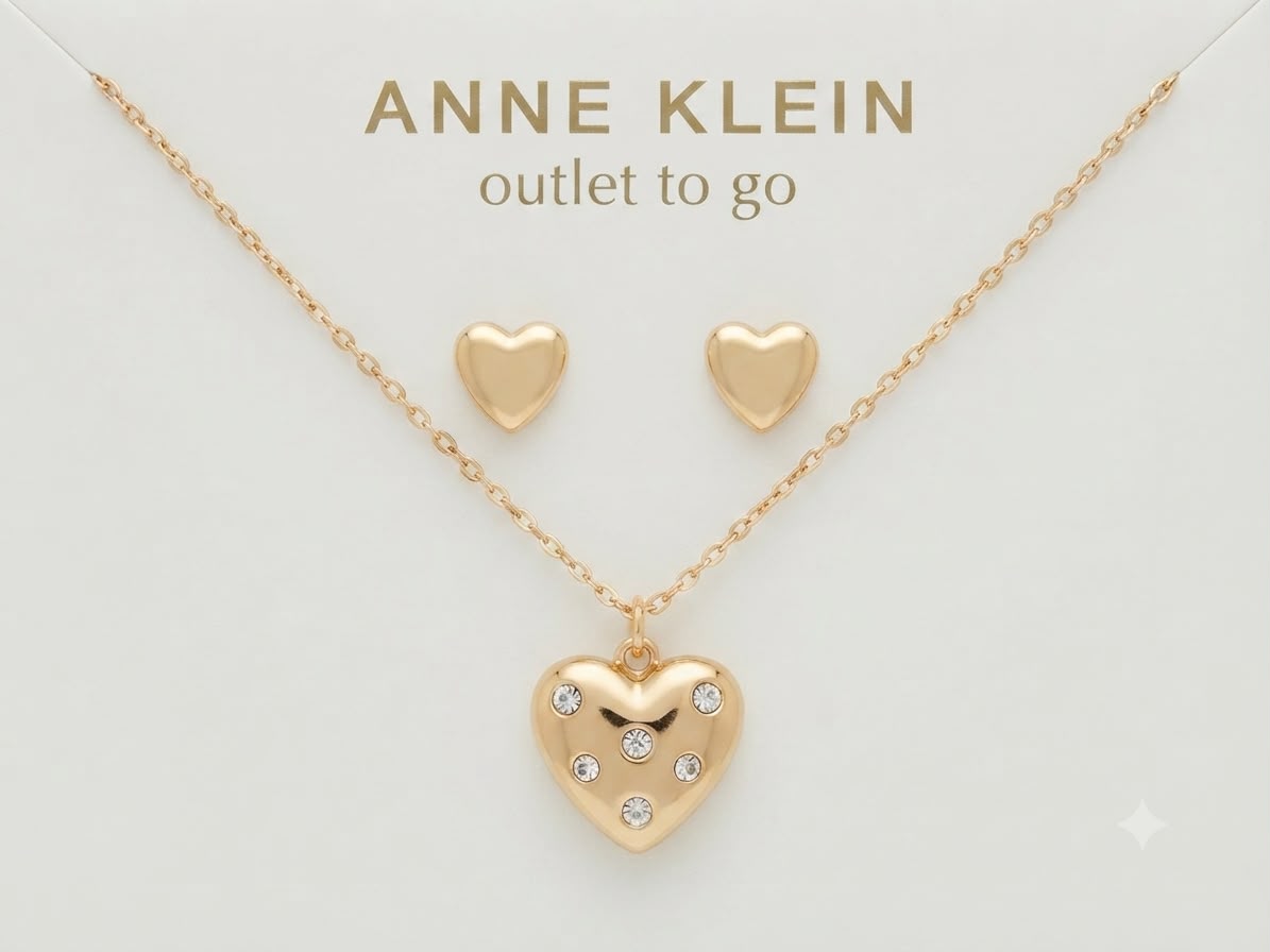Anne Klein Set Collar y Aretes Corazón Dorado