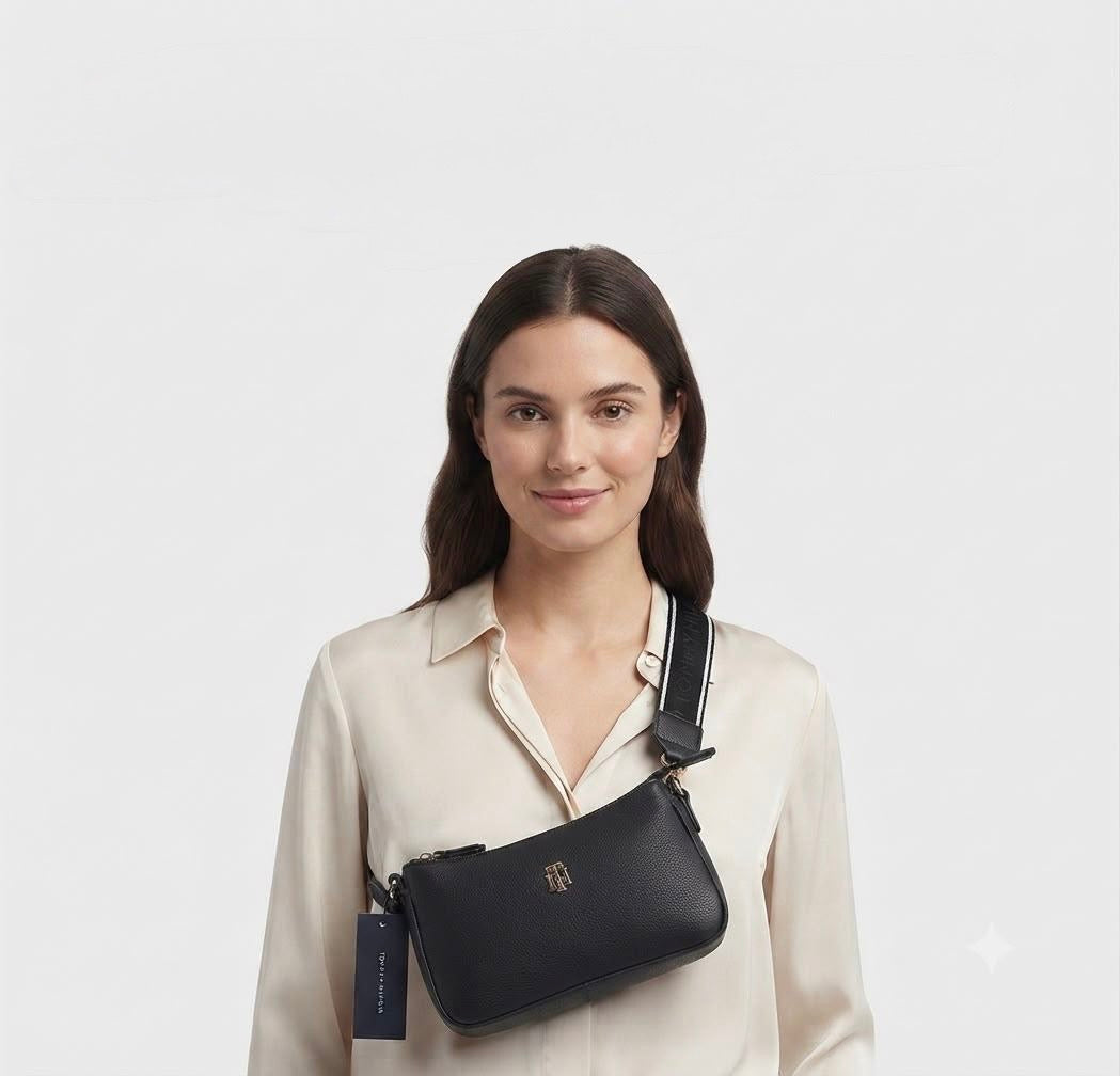 Tommy Hilfiger Bolsa Crossbody Negra Signature
